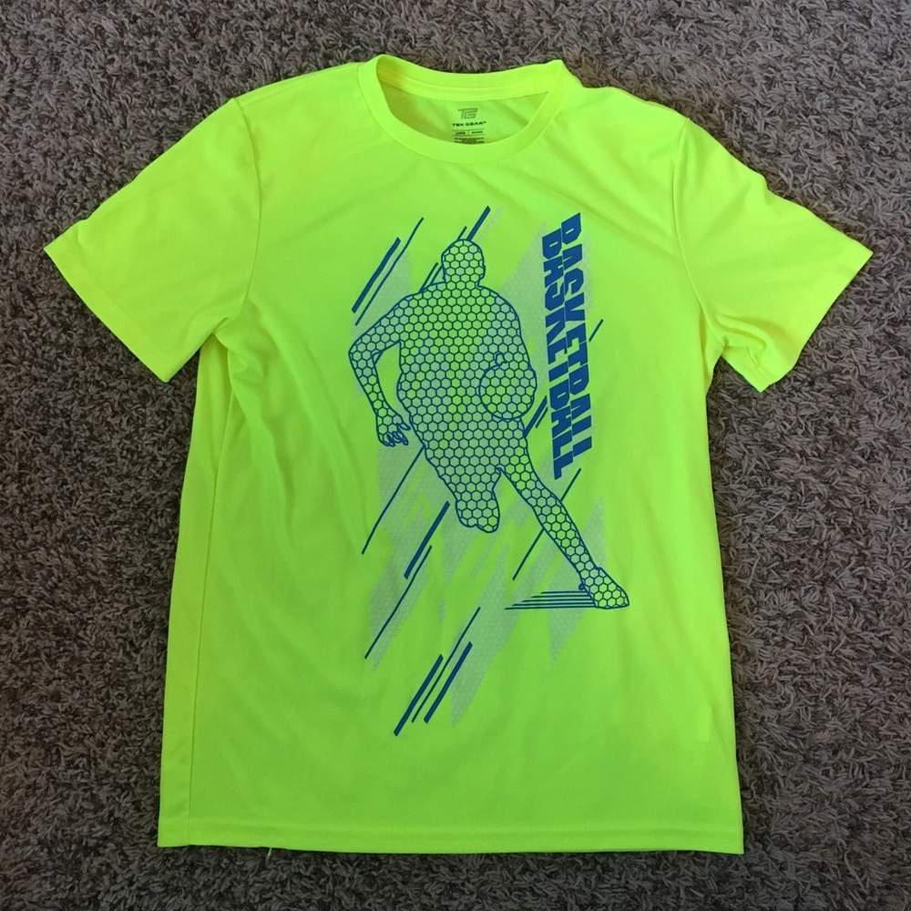 Boys Tek Gear short sleeve basketball theme